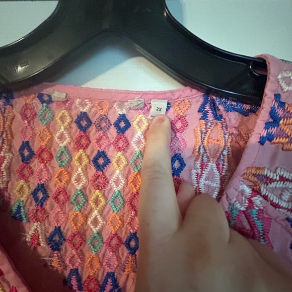 Soft Surrounding Embroidered Pink Women's Top 2x - Picture 3 of 4